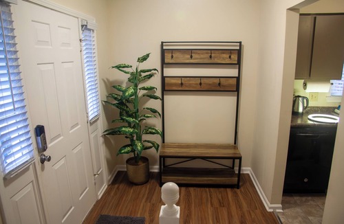 Chapel Hill House | Bright and quiet townhouse close to UNC & DUKE