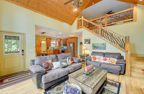 Bryson City House | Bright Bryson City Cabin with Fire Pit and Hot Tubs!
