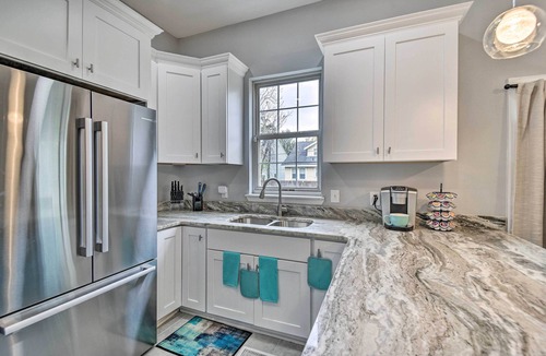 Norfolk House | Bright Norfolk Home w/Deck < 3 Mi to Town!
