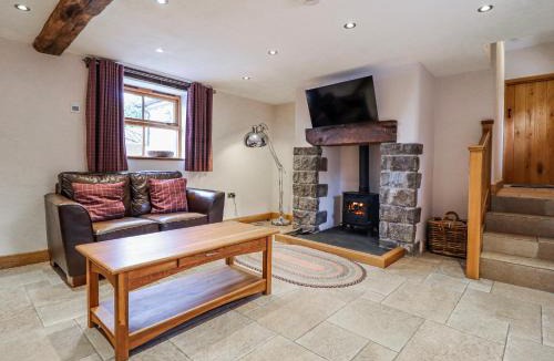 Cwmtirmynach House | Briws