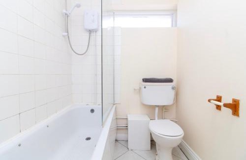 Portswood House | Brookvale Guest House Room 3