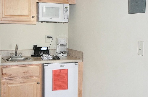 Calabash Apartment | Brunswick Plantation Resort and Golf Villas in the Heart of NC Seafood Country(2402L)
