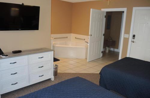 Calabash Apartment | Brunswick Plantation Studio Home 1301L