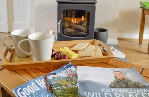Denbigh House | Bryn Boda