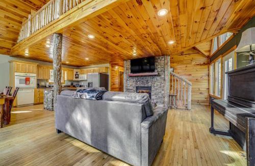 Bryson City House | Bryson City Cabin with Stunning Views and Hot Tub!