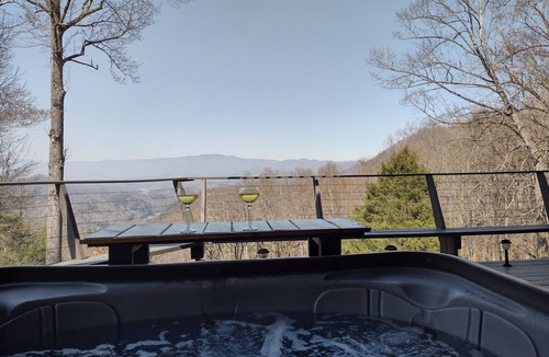 Bryson City Ski Chalet | Bryson City Mountain Top Experience with stupendous view