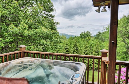 Buck Mountain Cabin | Buckin' Crazy-Open for Bookings! Hot Tub/WiFi,/FP/Views