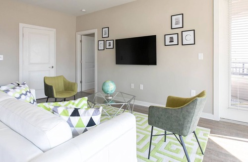 Downtown Apartment | ★Bull City Views★Downtown★ Warehouse District★