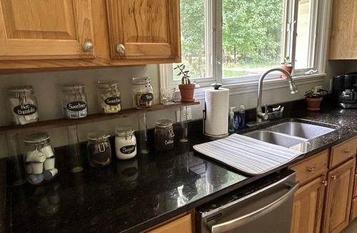 Huntersville House | Bungalow Retreat - Pet Friendly - Historic Home in Huntersville