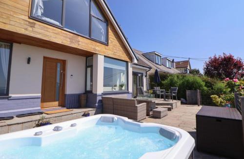 Dyserth House | Buzzards View