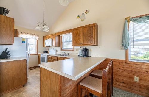 Colington House | Byrd's Nest