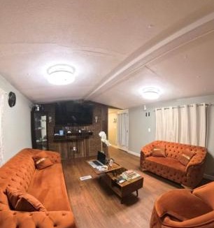 Roxboro Apartment | Céntrico,equipado,acogedor