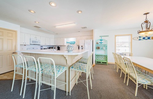 Corolla House | C5112 A Beach Ball. Semi-Oceanfront, Community Pool, Hot Tub, Pets OK!