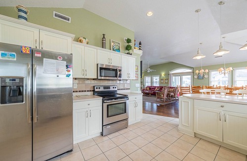 Ocean Sands House | C7474 Mayflower. Oceanside, Lake View, Pool, Hot Tub, Sheets & Towels.