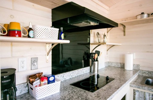 Steele Creek Cabin | Cabin ∙ 1 bedroom ∙ 2 guests