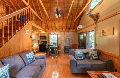 Lenoir Cabin | Cabin ∙ 1 bedroom ∙ 5 guests
