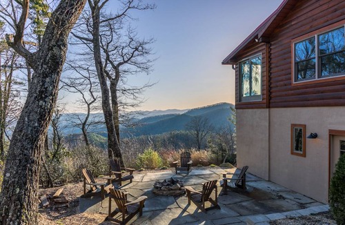 Apple Ridge Cabin | Cabin ∙ 2 bedrooms ∙ 6 guests