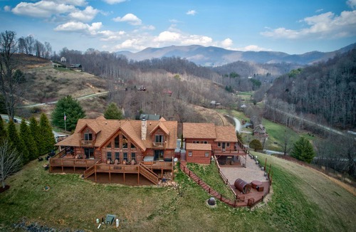 Vilas Cabin | Cabin ∙ 3 bedrooms ∙ 8 guests
