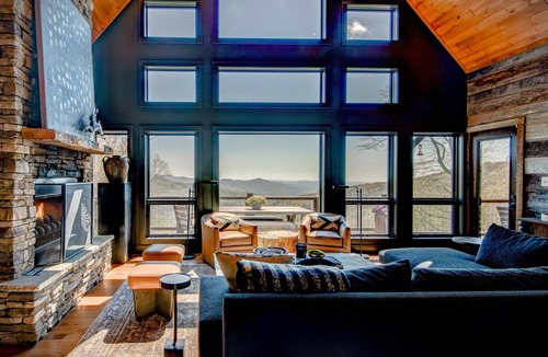 Blowing Rock Cabin | Cabin ∙ 4 bedrooms ∙ 8 guests