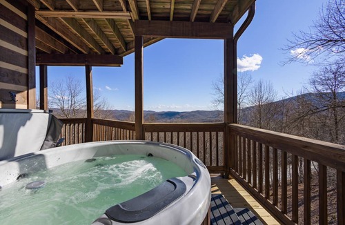 Seven Devils Cabin | Cabin ∙ 4 bedrooms ∙ 13 guests
