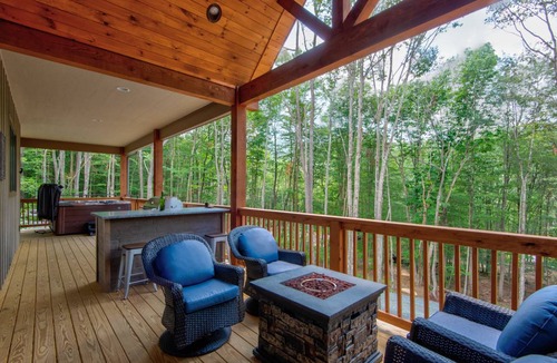 Banner Elk Cabin | Cabin ∙ 4 bedrooms ∙ 12 guests