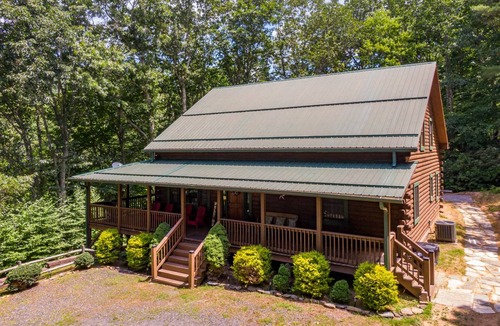 Fleetwood Cabin | Cabin ∙ 4 bedrooms ∙ 10 guests