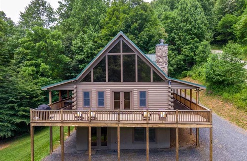 Frank Cabin | Cabin ∙ 5 bedrooms ∙ 14 guests