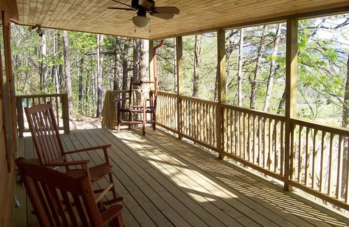 Hendersonville Cabin | Cabin on the Hill-Peaceful 1BR 20-Acre Rural Retreat-HotTub&WiFi near Asheville