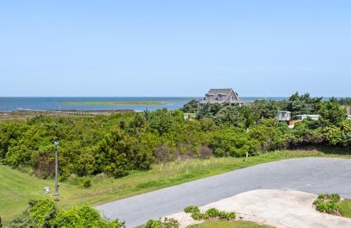 Wind Over Waves House | Calypso