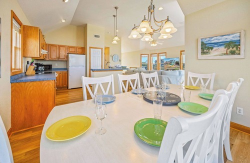 Brigands' Bay House | Canalfront Home with Private Pool, Hot Tub, Private Boat Dock, Game Room