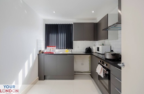 Island Gardens Apartment | Canary Wharf Larger Groups 3Bedrooms 2Bathrooms Spacious Apartments