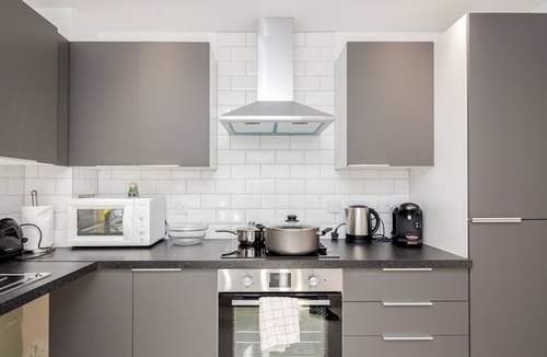 Island Gardens Apartment | Canary Wharf Larger Groups 3Bedrooms 2Bathrooms Spacious Apartments
