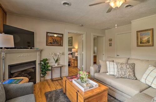 Candler House | Candler Cabin with Deck and Mount Pisgah Views!
