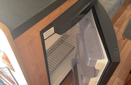 Wareham Cabin | Captivating 2 bed motorhome in Wareham