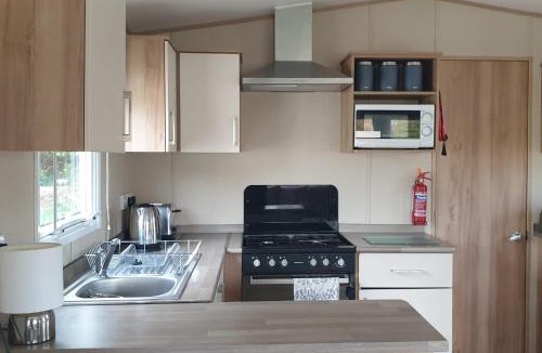Prestonpans Resort | Caravan under the tree, Seton Sands