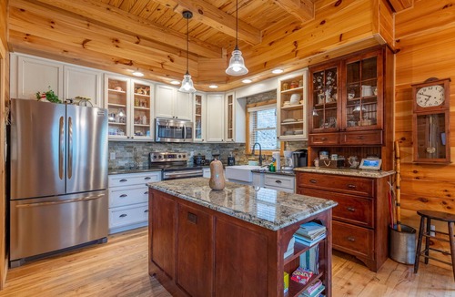 Elk Park Cabin | Cardinal's Nest- Along Cranberry Creek, great for tubing, kayaking