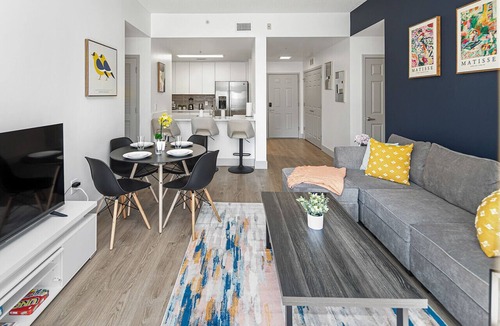 Charlotte Center City Apartment | Carolina Blue | Stunning Views, Free Parking+WiFi