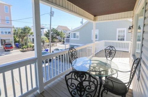 Carolina Beach Apartment | Carolina Ease - The perfect condo for an easy beach getaway - large deck and just steps to the beach! apts