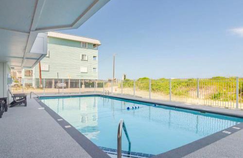 Carolina Beach House | Carolina Surf - 3BR Condo with Stunning Ocean Views