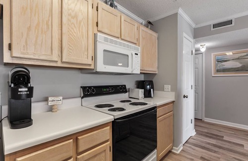 Carolina Yacht Landing Condo | Carolina Yacht Landing 15-A