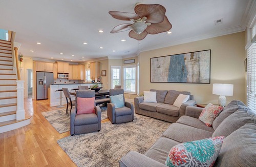 Wilmington Beach House | Casa Bella - oceanview, just steps to the beach