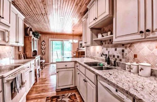 Cashiers House | Cashiers Cedar Creek Club Cabin