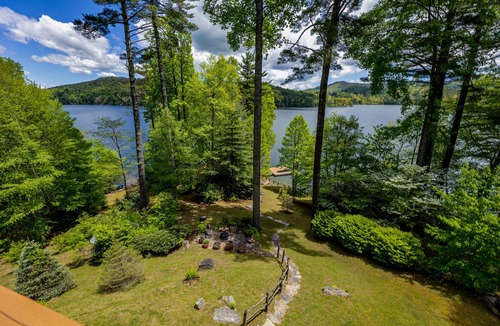 Cullowhee House | Cashiers, Lake Glenville, 3 Acres 500ft Private Beach & Dock, sleeps14,Mt View