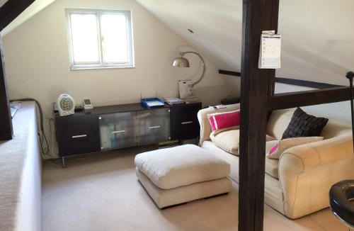 Dorking Bed & Breakfast | Castle Mill Bed and Breakfast Dorking