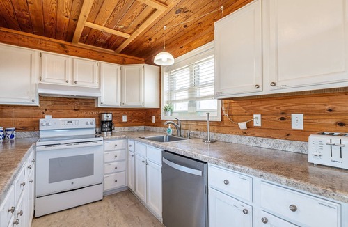 Carova Beach House | Cavallo Dunes - 4x4 Carova Beach, Oceanfront, Ocean View, Hot Tub, Pets OK, Year Round Flex Stays