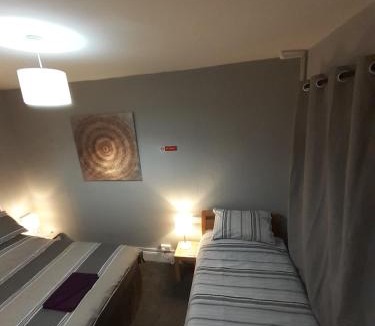 Reading House | Caversham Lodge