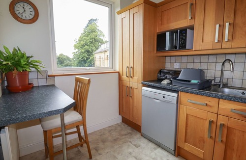 Llanbedr-dyffryn-clwyd Cottage | Cedar Gardens