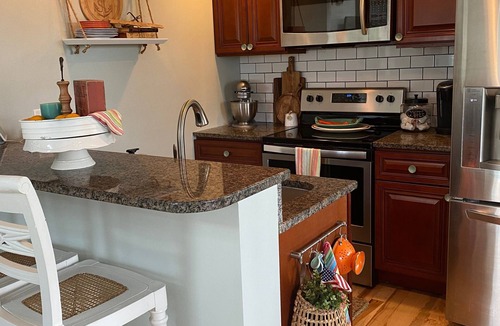 Cedar Island House | Cedar Island Beachfront Cottage