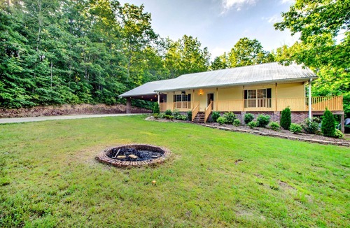 Cedar Mountain Cottage | Cedar Mountain House on 12 Acres - Near Trails!