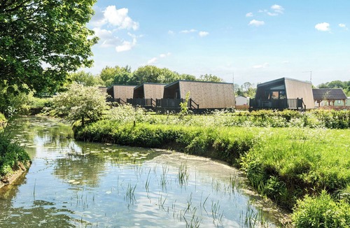 Great Billing Cottage | CELESTIAL SKYLIGHT - BILLING AQUADROME in Billing Aquadrome Holiday Park